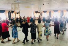 Serată dansantă pentru seniorii năvodăreni, 14 mai 2026. Înscrierile încep miercuri, 6 mai 2026